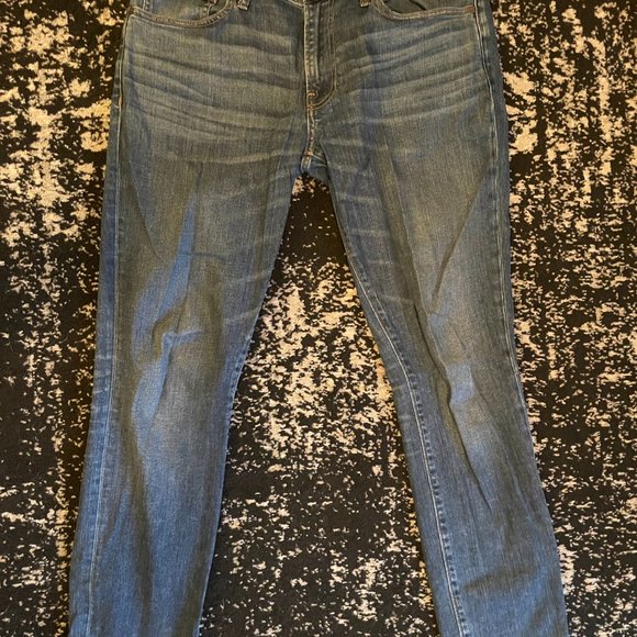 Sold-Madewell Men's medium wash skinny jean in 34x32 - Picture 2 of 3